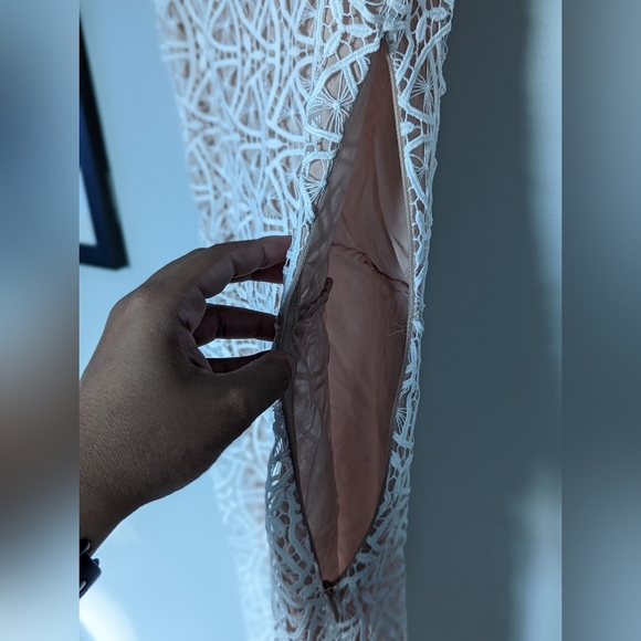 Zara Lace Overlay Dress - Picture 7 of 8